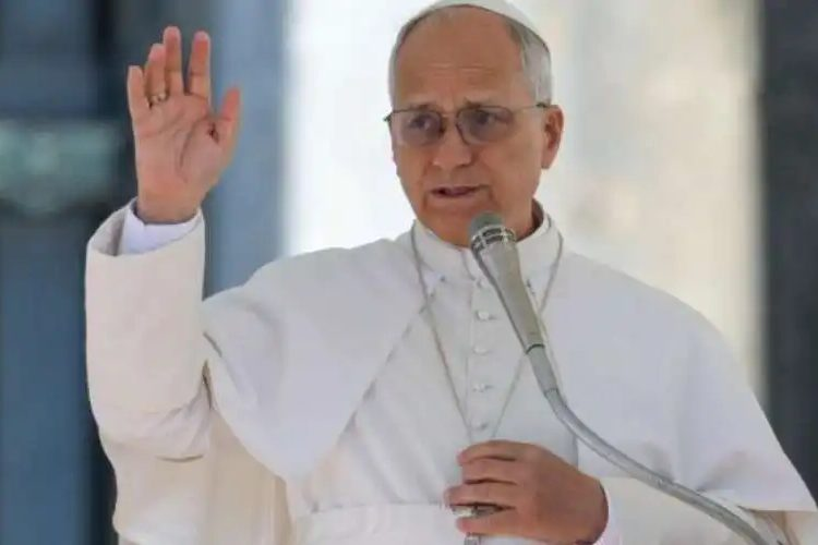 教宗良十四世：傳教士能改變世界