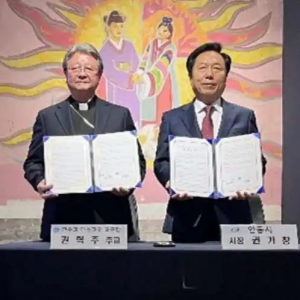 韓國教區保存傳教士創作的壁畫作文物